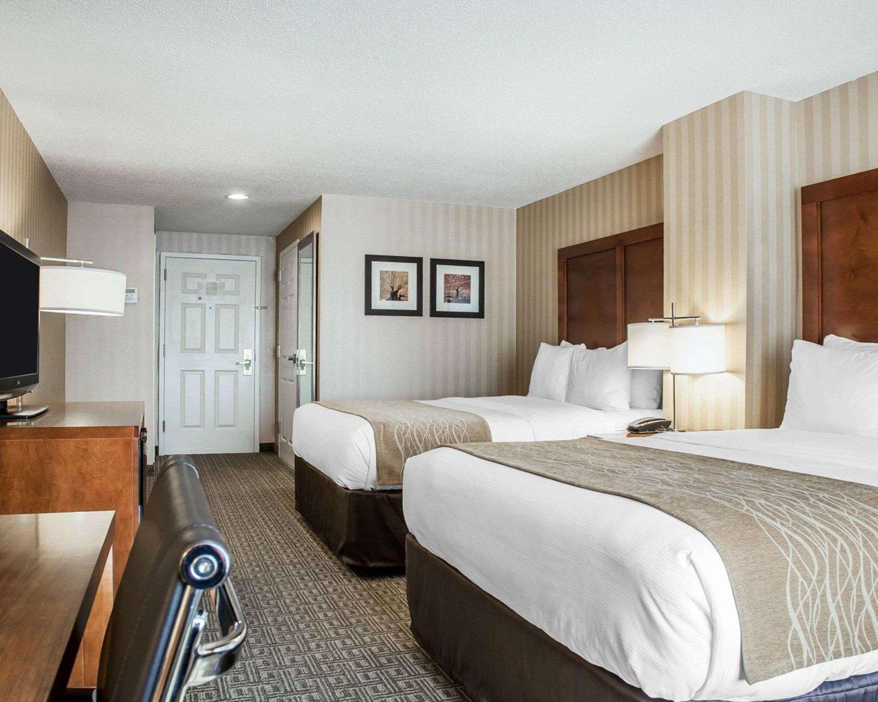 Comfort Inn & Suites Sturbridge-Brimfield Εξωτερικό φωτογραφία