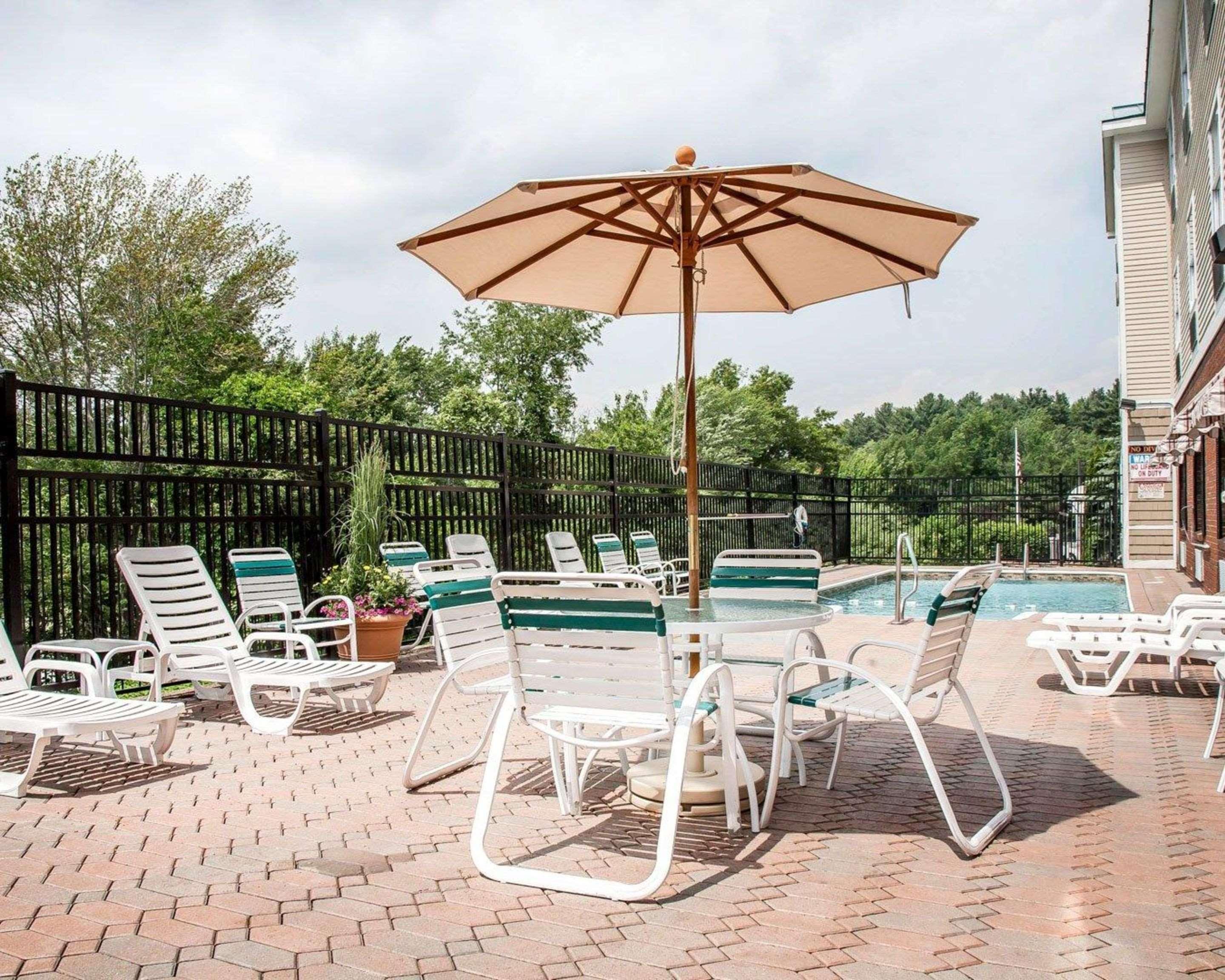 Comfort Inn & Suites Sturbridge-Brimfield Εξωτερικό φωτογραφία