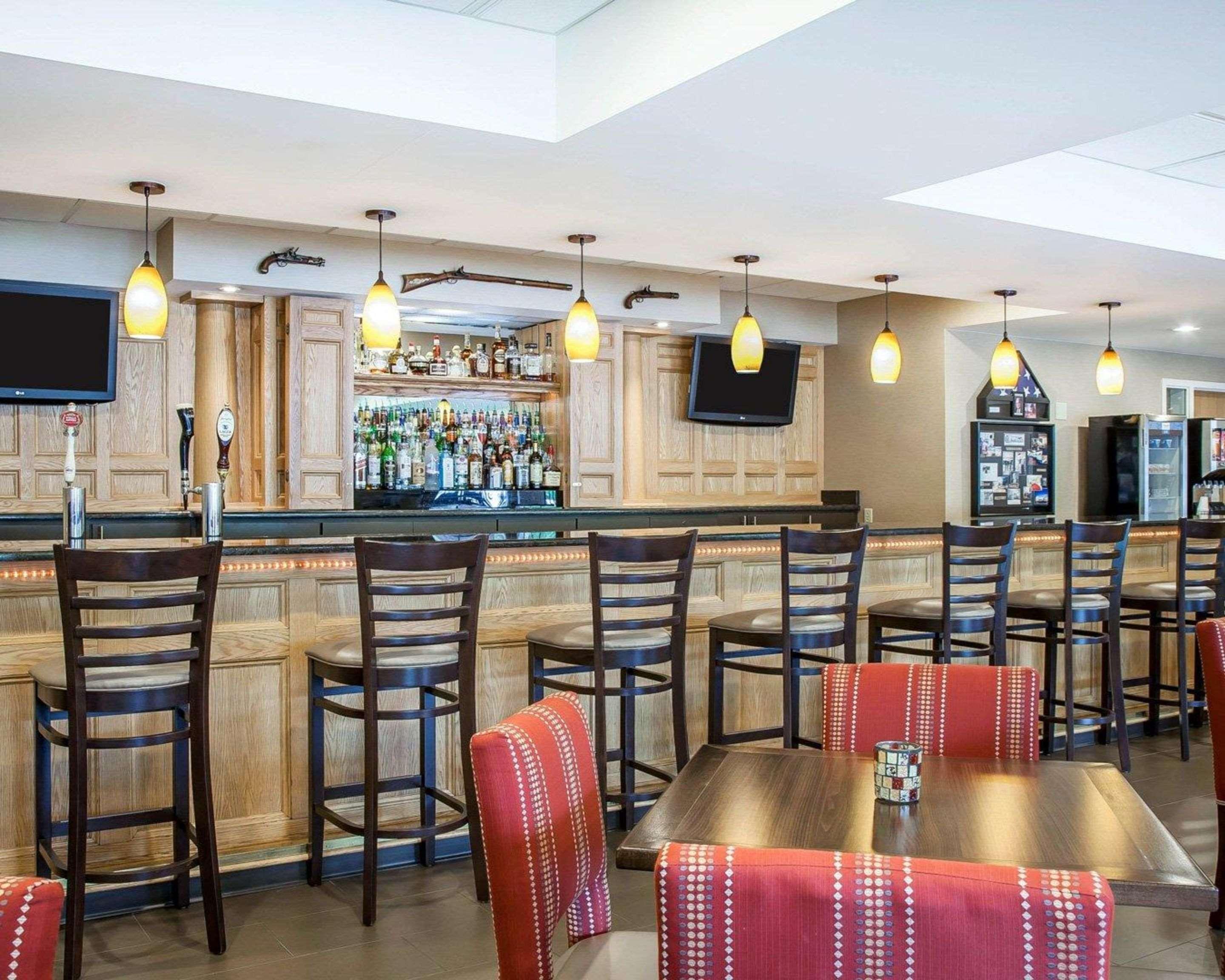 Comfort Inn & Suites Sturbridge-Brimfield Εξωτερικό φωτογραφία